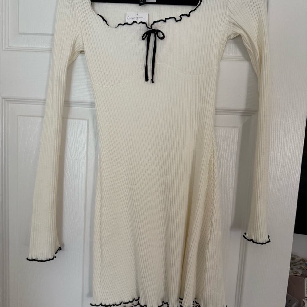 H&M jersey  Ribbed Dress with Black Trim